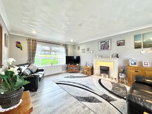 Photo 17- click for photo gallery